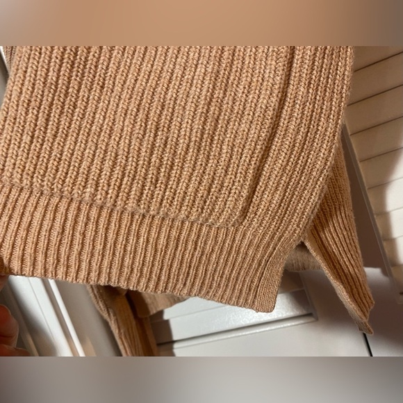 Madewell Tan Patch Pocket Sweater, Size S, 2 Pockets, Cotton/Viscose/Nylon - Picture 6 of 8